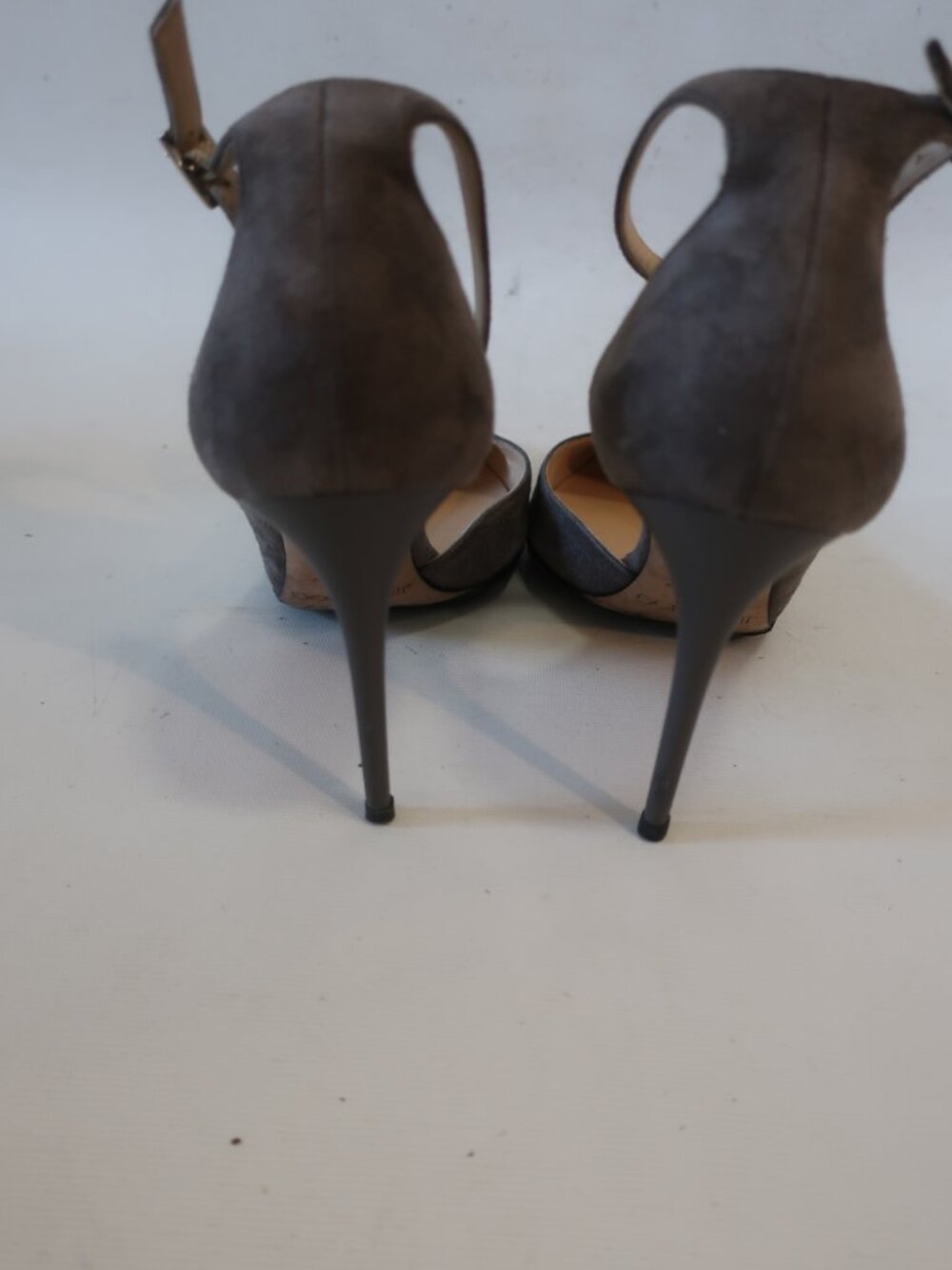 Women Jimmy Choo Gray Suede High Heel Pumps 38 1/2 EU/US 8.5 - Picture 7 of 9